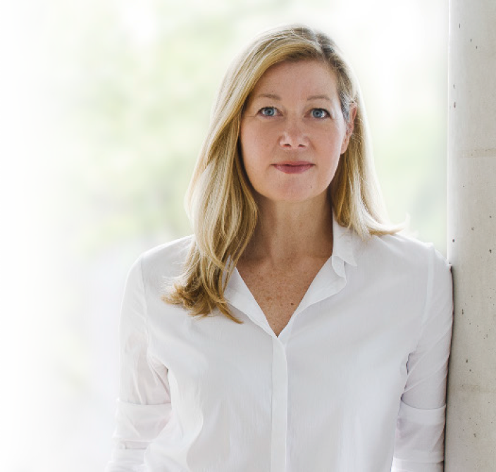 Abbildung zeigt Profilbild von Frau Gaby Willeczelek - Inhaberin und Geschäftsführerin Graphix Düsseldorf